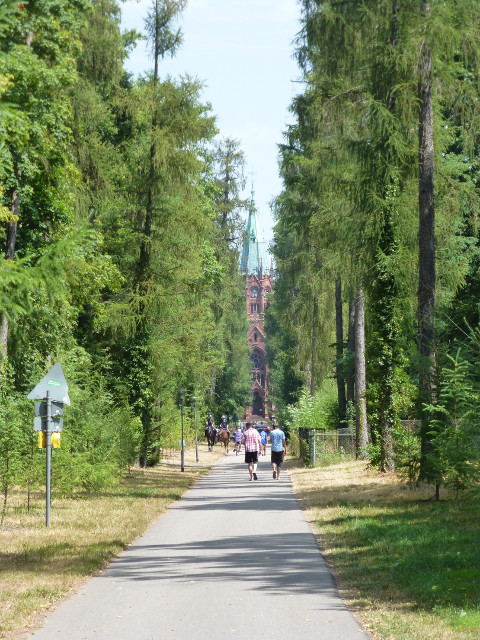 Walking to the Stadion